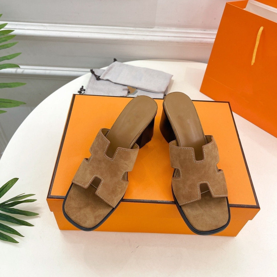 Helia 60 Sandal Brown Suede