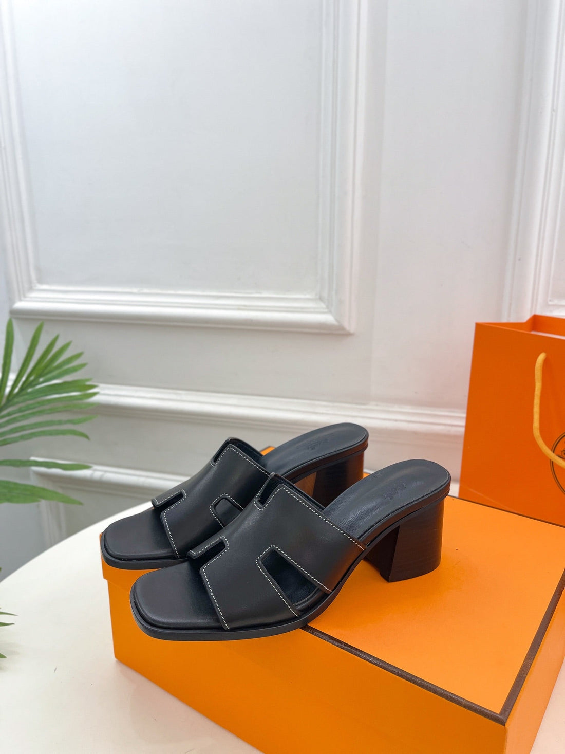 Helia 60 Sandal Black