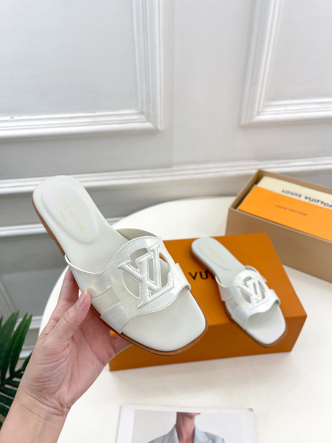 Isola Flat Mule White Calfskin