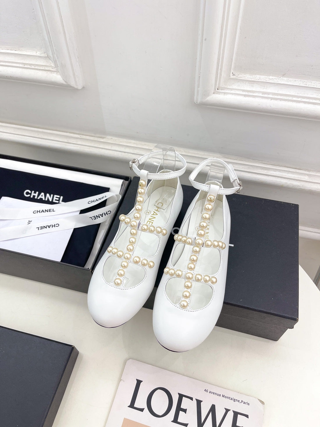 CC Mary Jane 10MM In White With Small Pearls Lambskin 948758