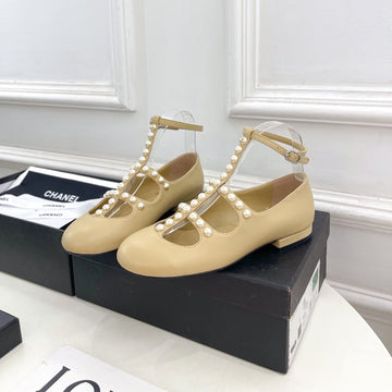 CC Mary Jane 10MM In Buff Yellow With Small Pearls Lambskin 948762