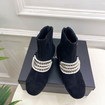 CC Pearl Chain Ankle Boots Booties 35MM Black Suede 425461