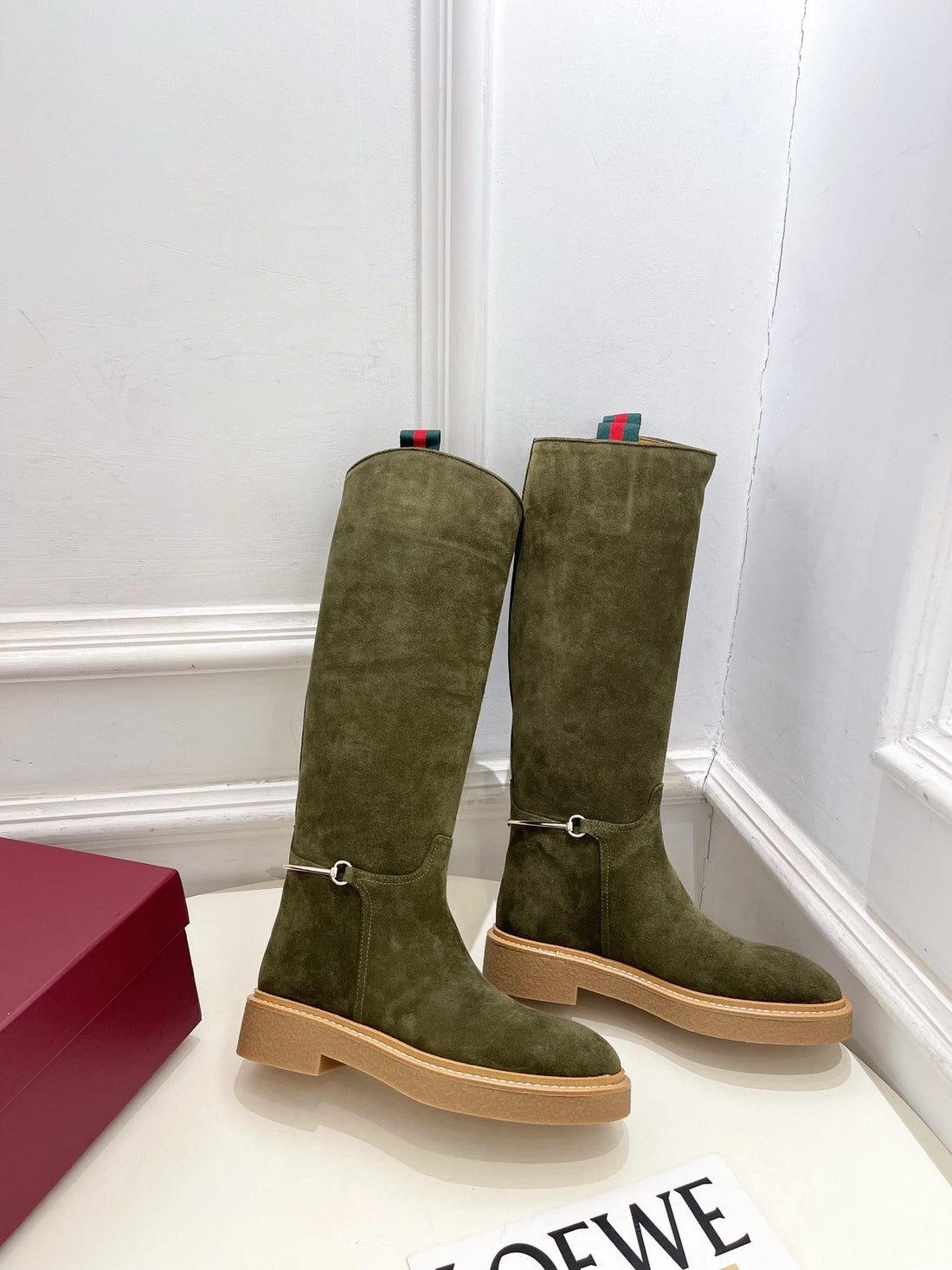Gucci 25𝐬𝐬 Hight Boots Olive Green Suede 435371