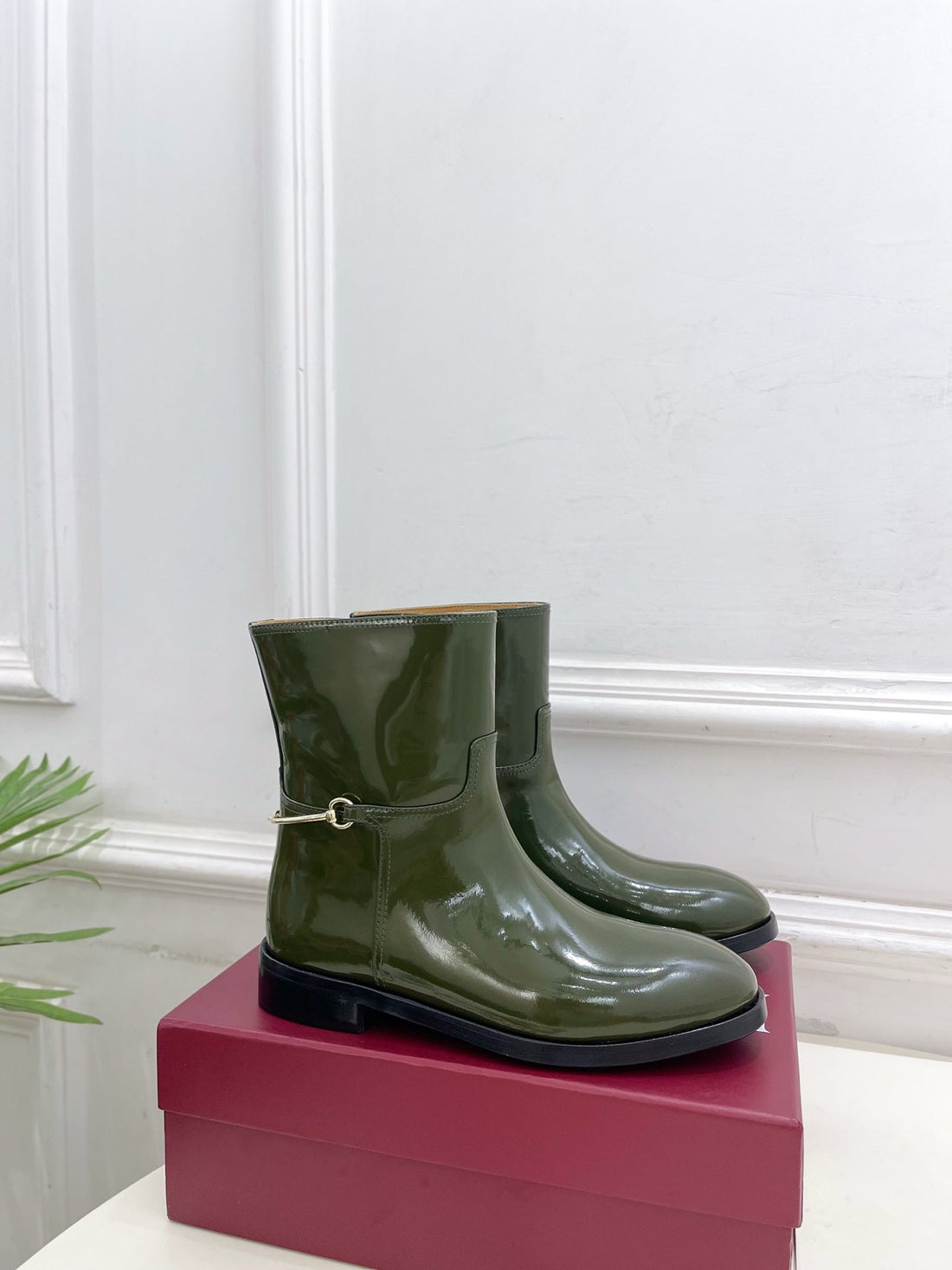 Gucci 25𝐬𝐬 Horsebit Ankle Boots Dark Olive Green Patent Calfskin