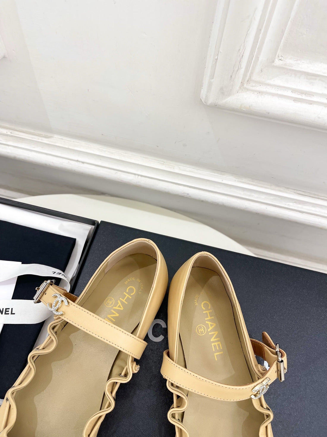 CC 26 Ss Ruffled Bow Mary Jane Flats Beige Calfskin 586930