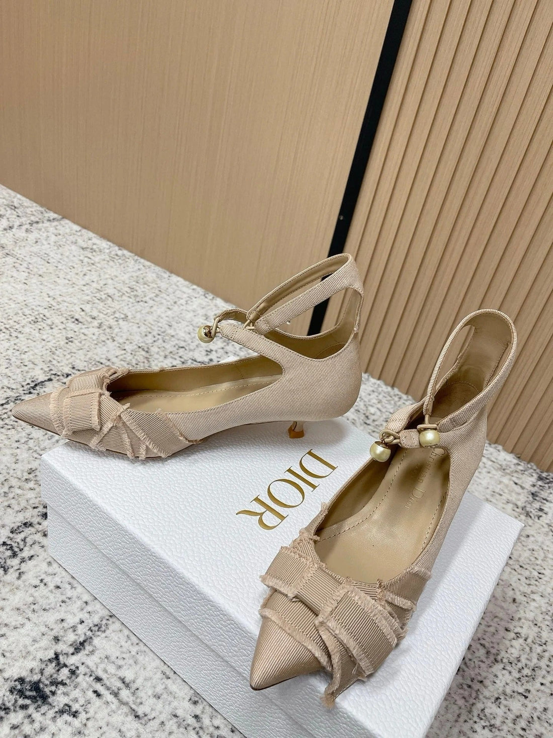 CD 26S Pump 40 Beige Canvas Pearl Hardware 643493