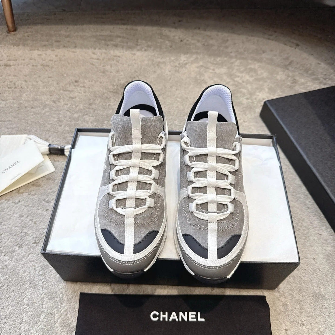 CC 26S Sneaker Gray Suede 647435