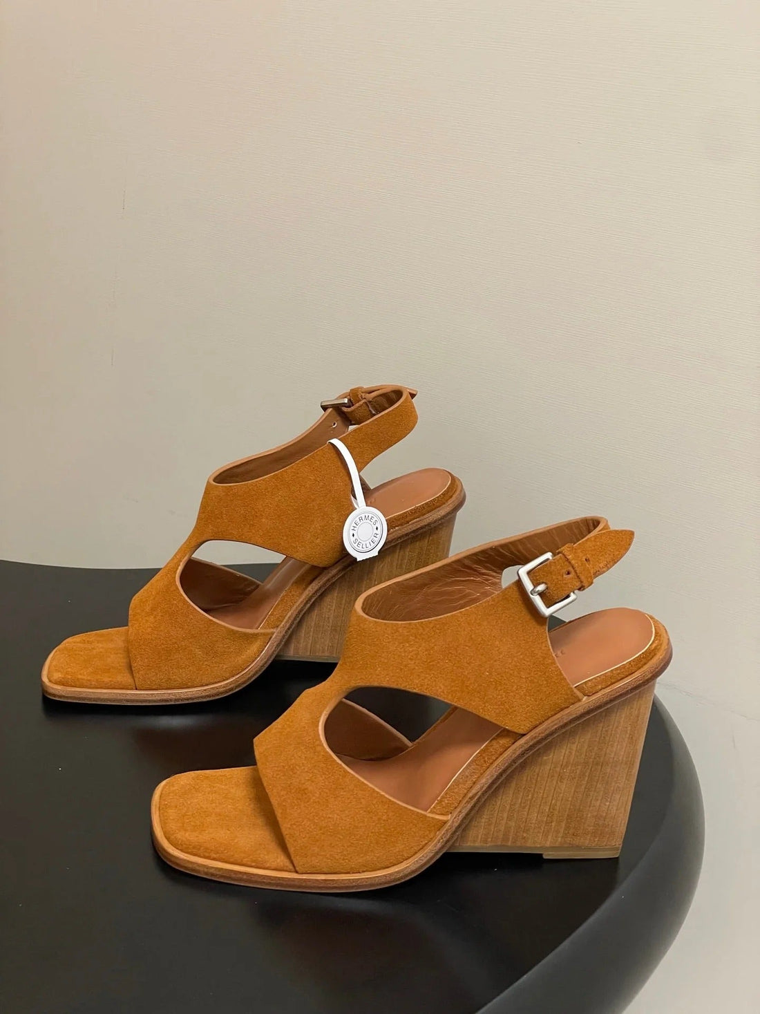 Hm 25S Kalya Wedge Sandal 100 Mm In Brown Suede