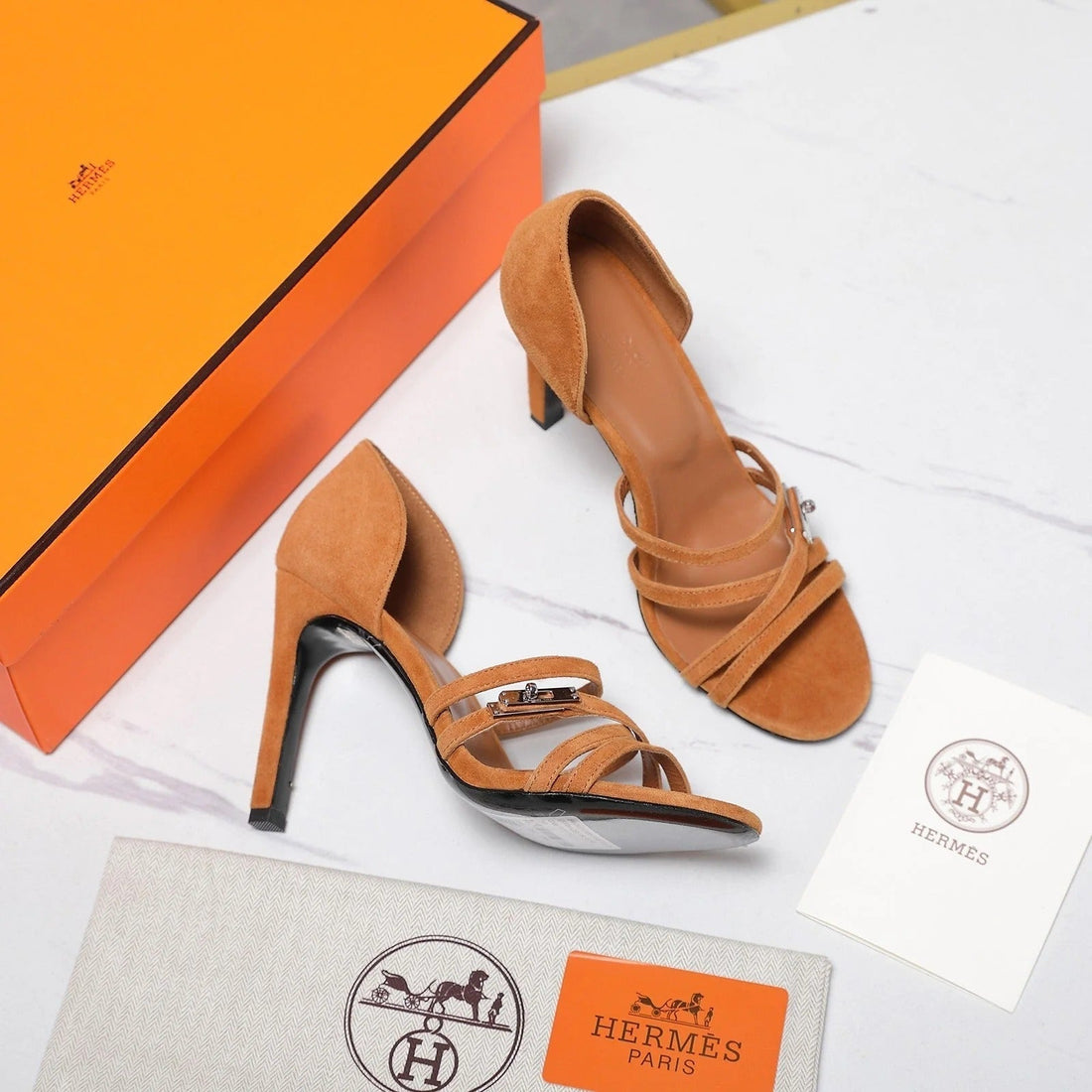 Hm 26SS Sandals 85 Camel Brown Suede 601235