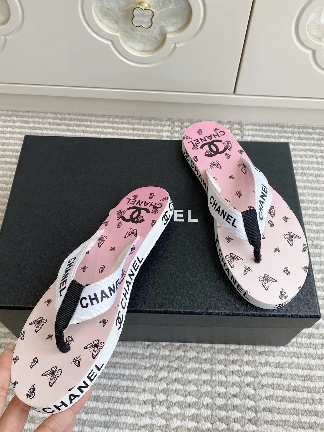 CC 26S Thong Sandals Pink Pastel Rubber Leather 647682