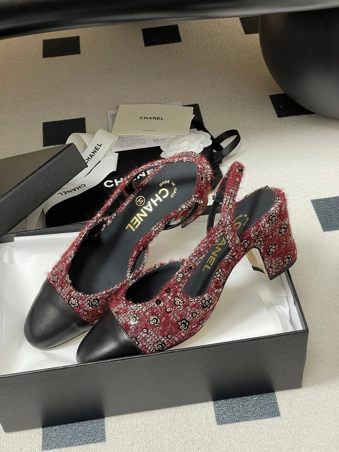 CC 26S Slingback 65 Dark Red Black Tweed Sheepskin 649423