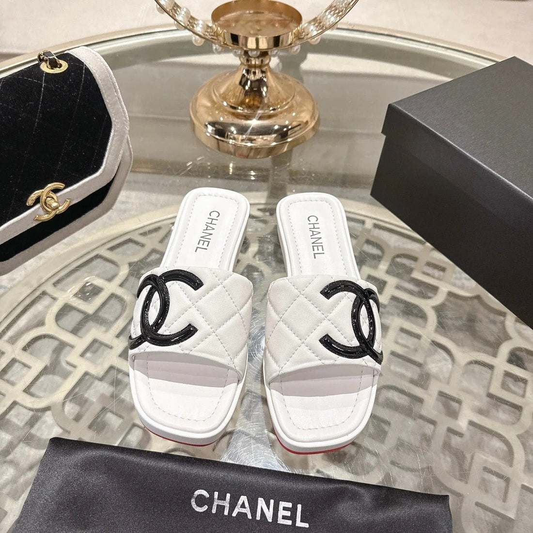 CC 26S Platform Slippers White Black Sheepskin 627073