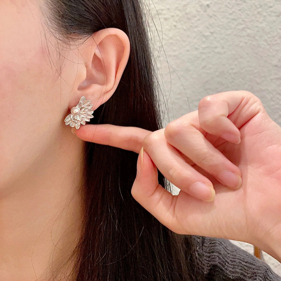 Double C Stud Earrings In Half-Flower Shape With Pearl Center