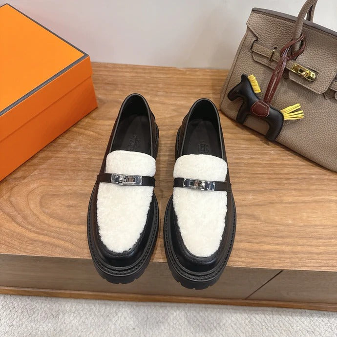 Hm 26SS Loafers Black White Wool Calfskin 638439
