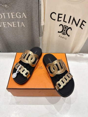 Hm 26SS Sandals Black Gold Metallic Cowhide 641274
