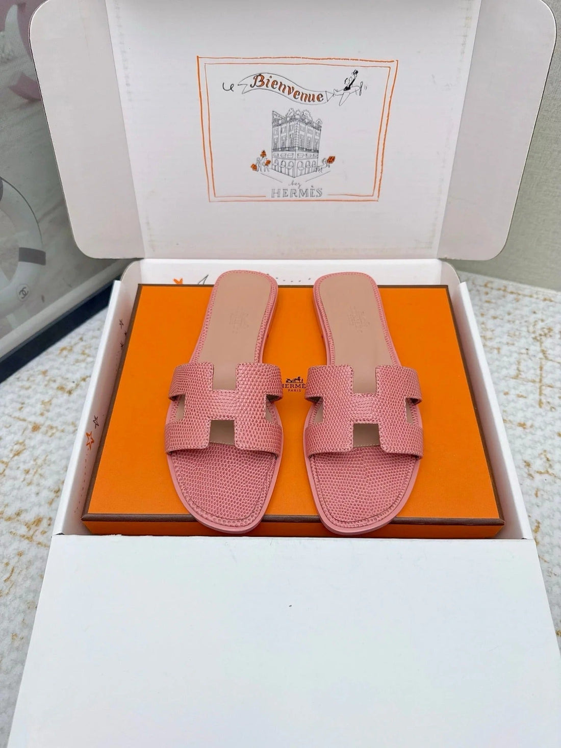 Hm 26SS Oran Sandals Pink Cowhide 625041
