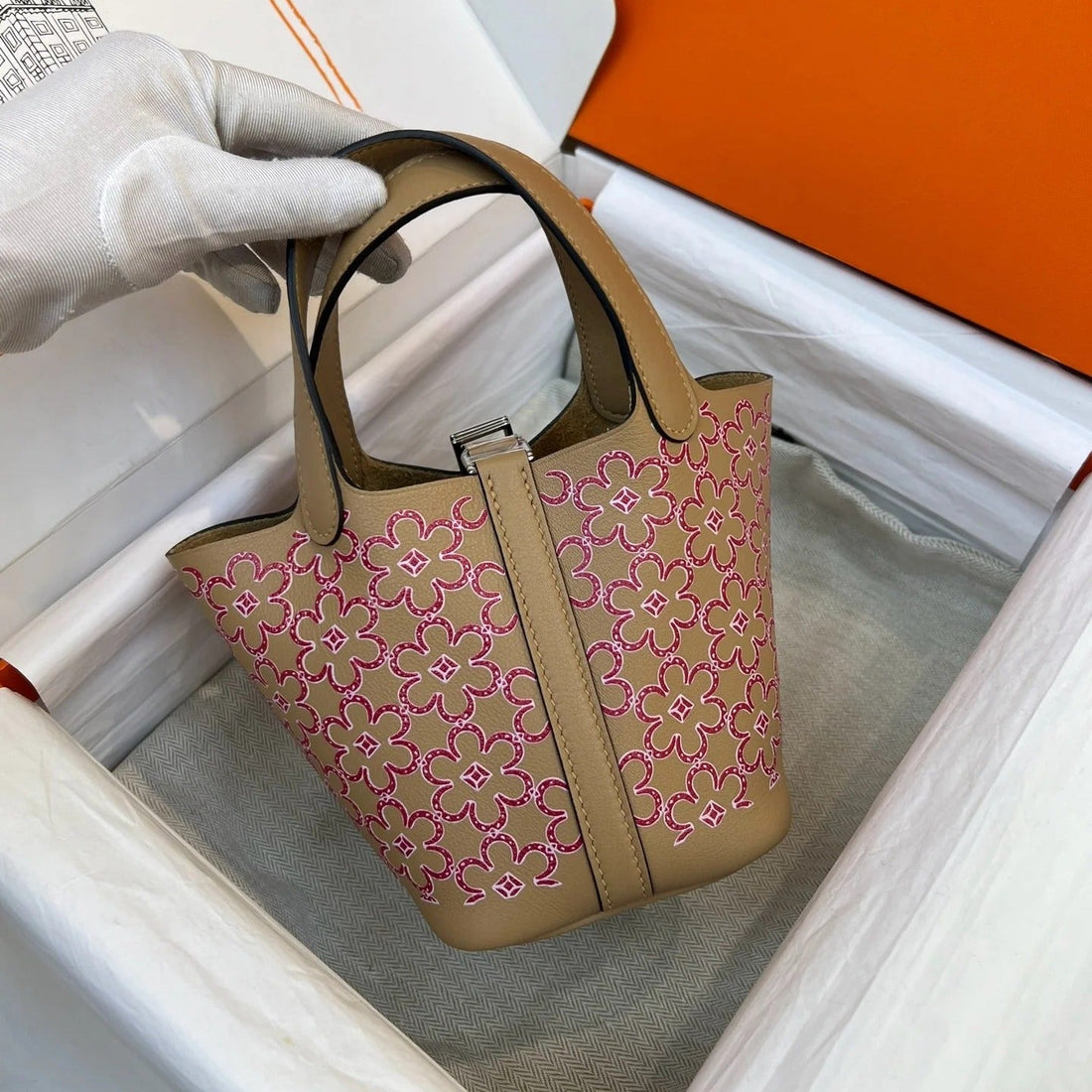 HM 2026 Picotin Lock Micro "lucky Daisy" Bag Swift Leather