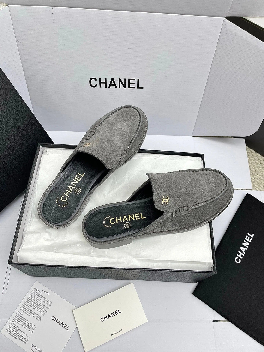 CC 26S Double C Mule Gray Suede 645304
