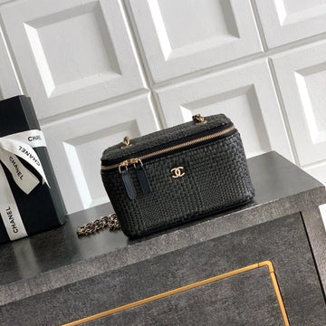 CC 2026 Box Bag 19.5cm Straw Leather 157109