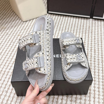 CC 26S Sandals Gray Beige Leather Raffia 632394