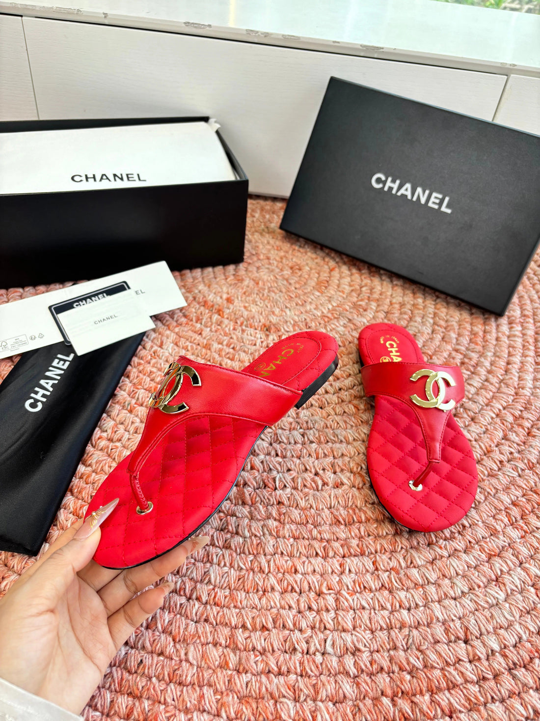 CC 26S Thong Sandals Red Sheepskin 648260
