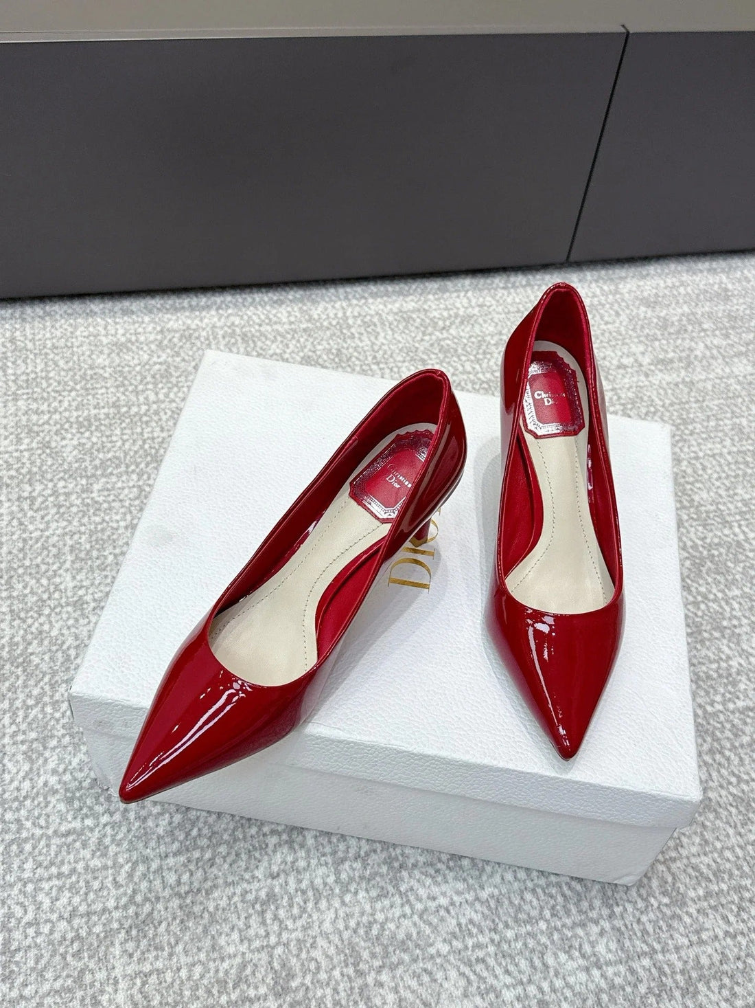 CD 26S High Heels Pump 85 Red Patent Leather 661474