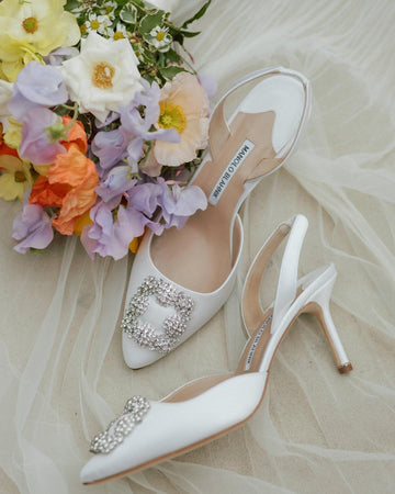 Manolo White Buckle Slingback 7CM White Silk