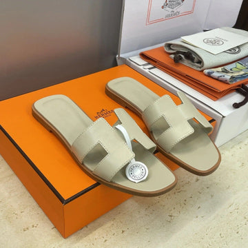 Hm 26SS Oran Sandals Light Beige Calfskin 607225