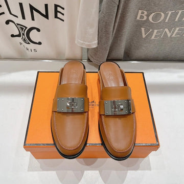 Iota Mule Gold Calfskin