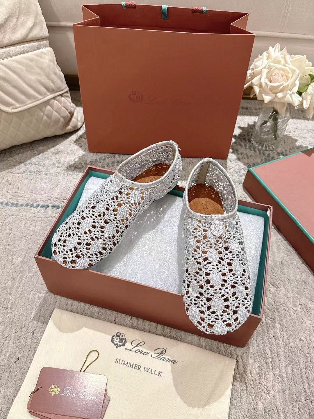 Flat Shoes 25 In Paper White Mesh Fabric