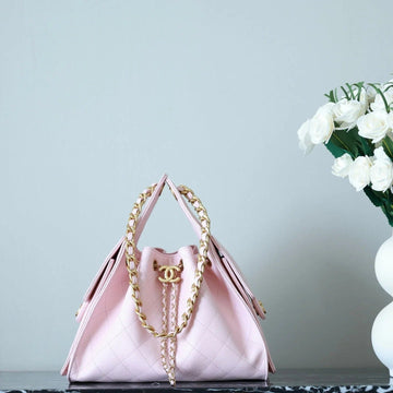 Chanel 25S Hobo Bag 30 Cm In Light Pink Lambskin With Gold Hardware