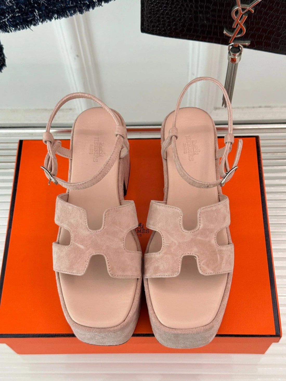 Hm 25S Jam 30 High-Heel Sandal In Peach Pink Suede