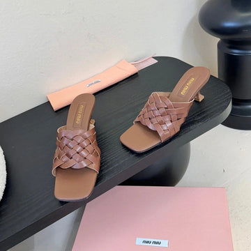 Miu 26SS Flat Sandals 50 Brown Sheepskin 627350