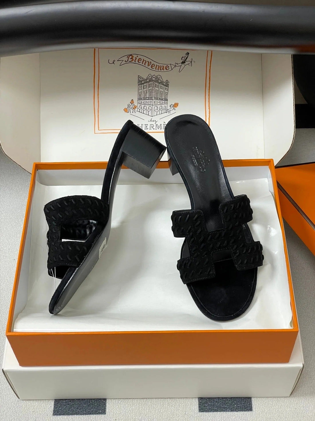 Hm 25S Oran High‑heel Sandal In Black Suede And Lambskin