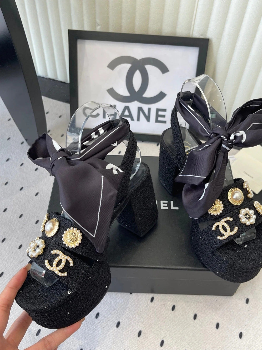 CC 26S Platform Sandals 75 Black Tweed Mixed Gold Charm 650088