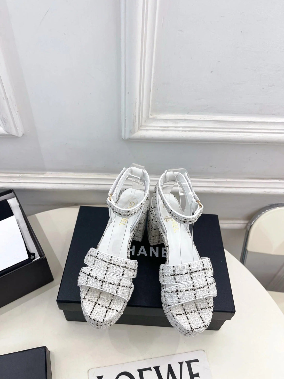 CC 26S Highheeled Platform Sandals 85 White Black Tweed 631864