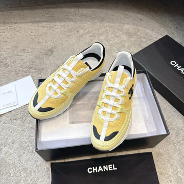 CC 26S Sneaker Yellow Suede 647433