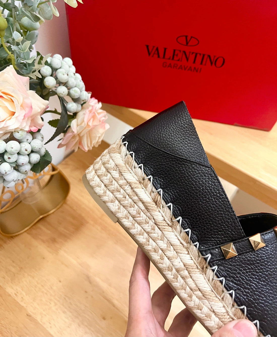Flat Espadrille In Black Calfskin 2 Cm With Studs