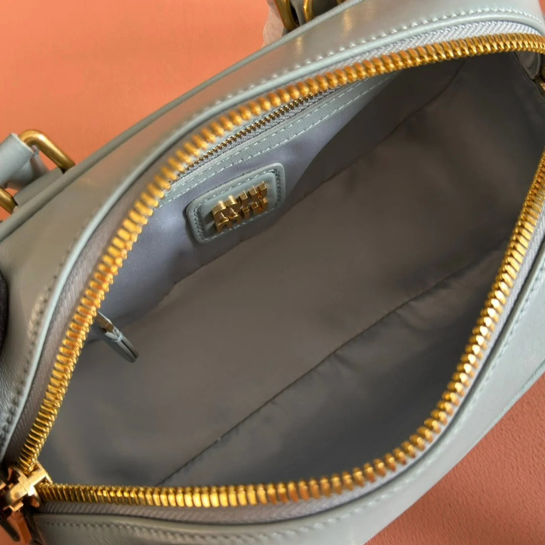 Arcadie Matelassé Bag 22 Olive Gray In Calfskin Gold Hardware