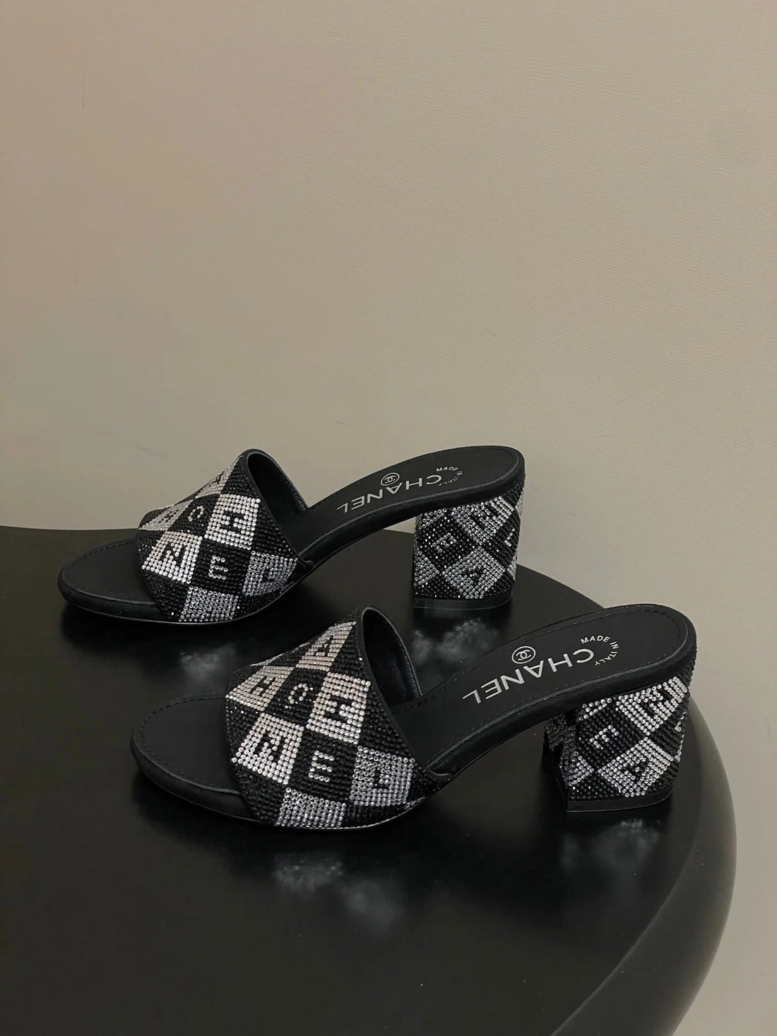 CC 26S Sandals 70 Black Sheepskin Rhinestones 649519