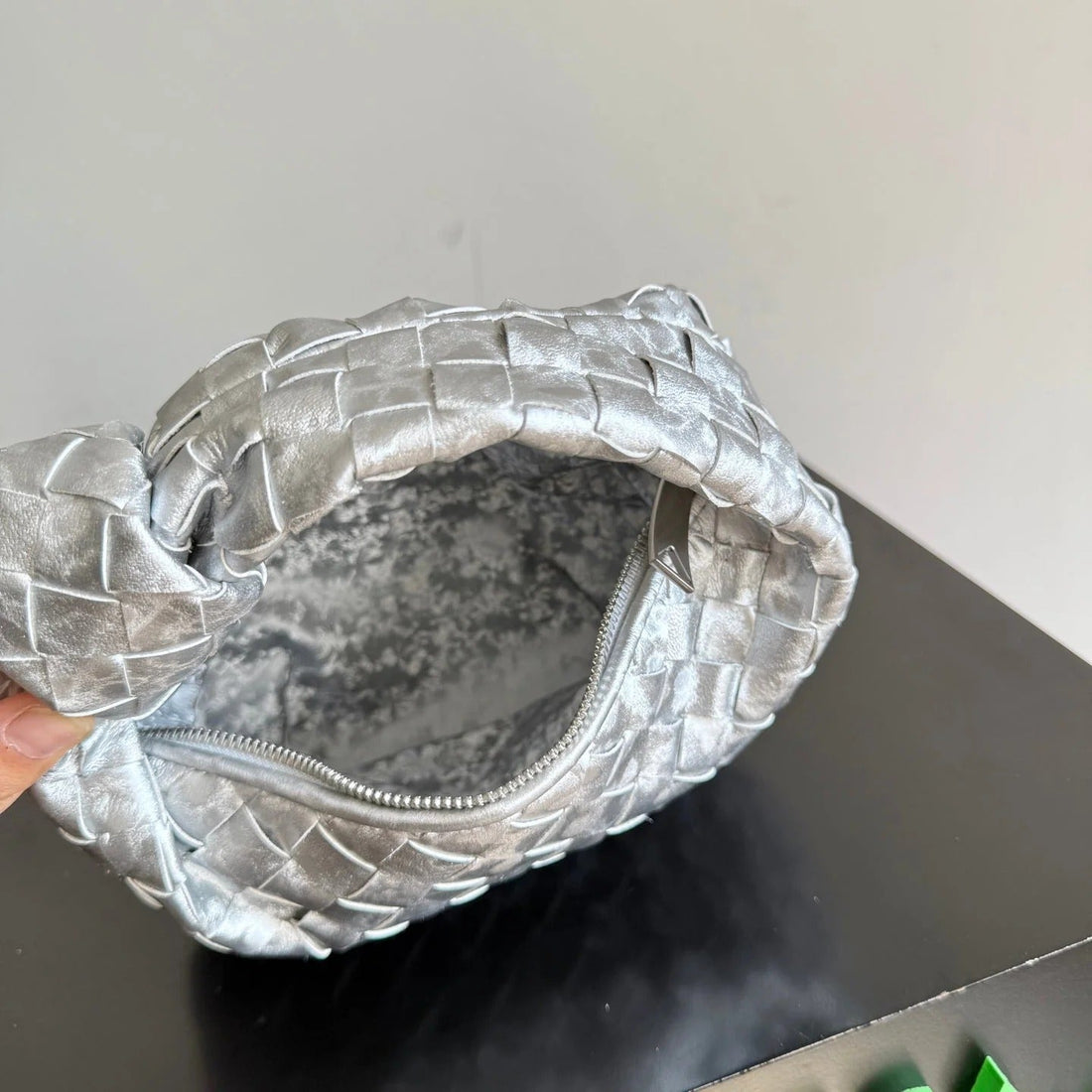 Bottega Veneta 2026 Jodie Bag 23CM Silver Lambskin 137034
