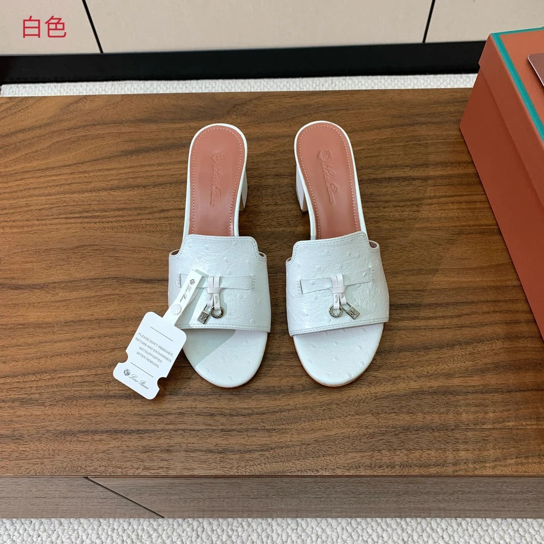 High Heel In White Lambskin Ostrich Skin