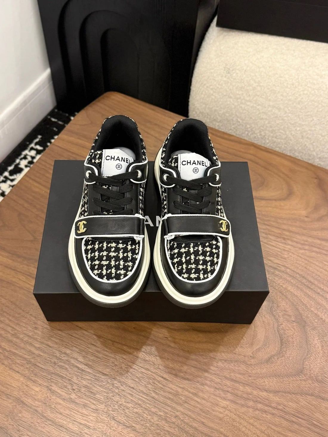 CC 26S Casual Sneaker Black Tweed Leather 183599