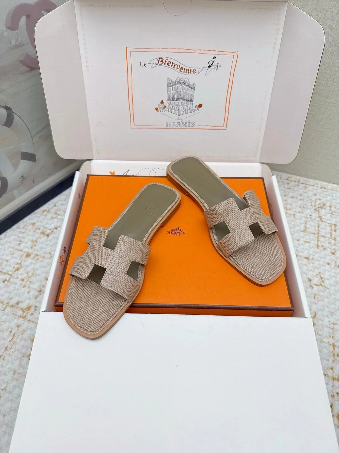 Hm 26SS Oran Sandals Beige Olive Green Cowhide 625039