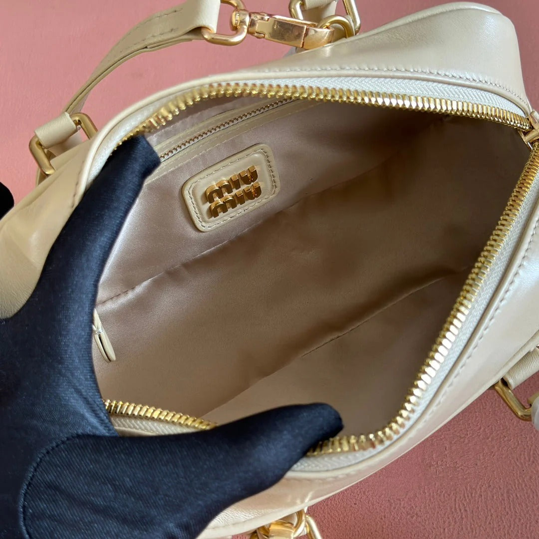 Arcadie Matelassé Bag 22 Beige In Calfskin