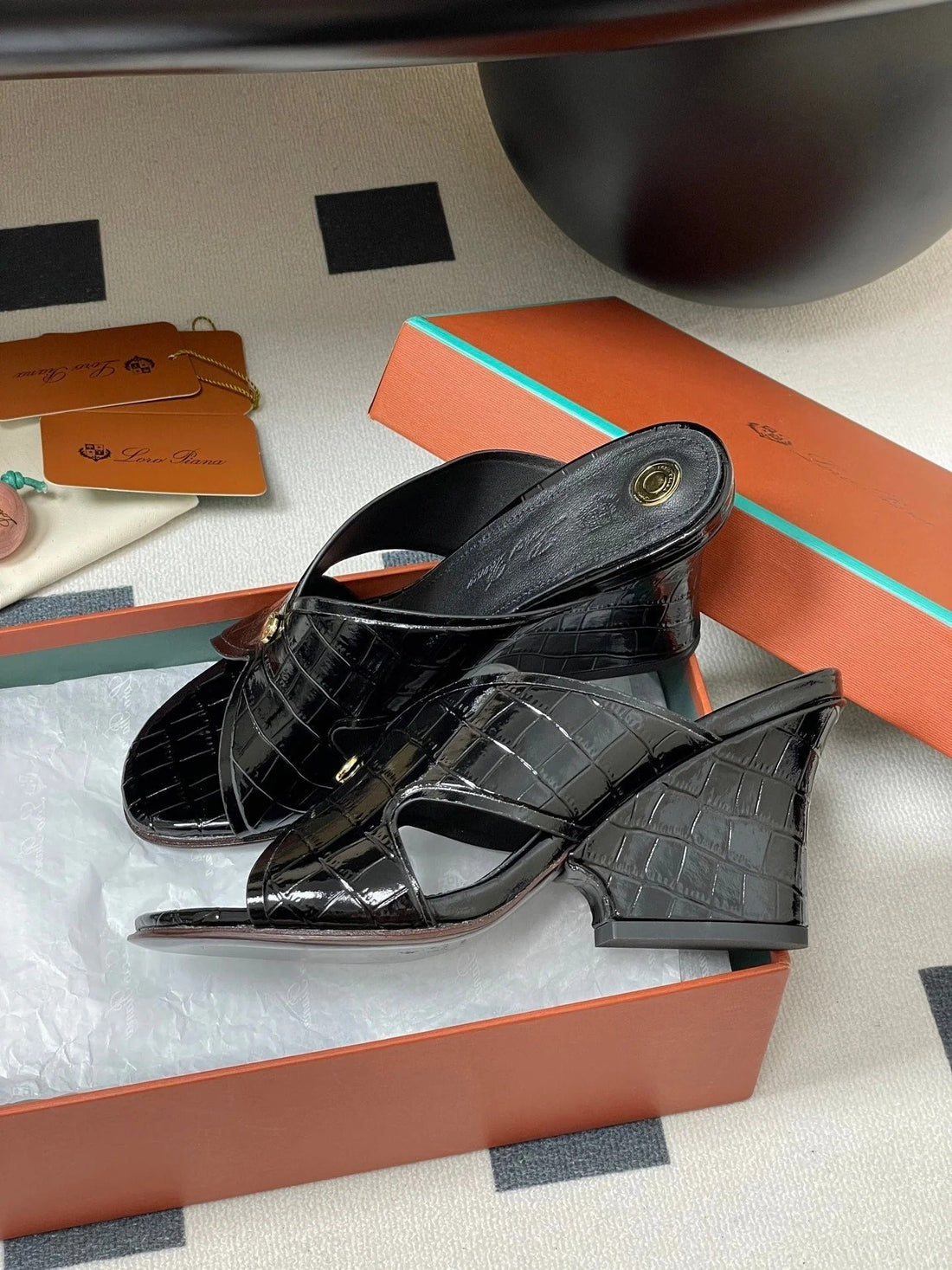 High Heels 80 Mm In Black Calfskin Snake Embossing