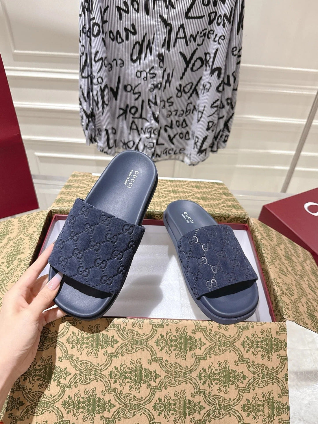 GG Slides In Navy Blue Suede With Embossed Logo Style 4