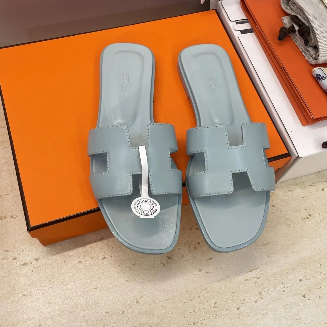 Hm 26SS Oran Sandals Baby Blue Calfskin 607223