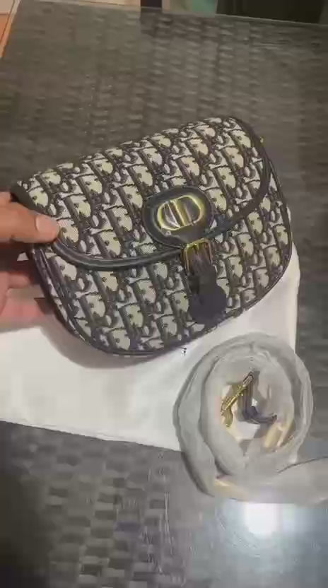 Unboxing reel preview