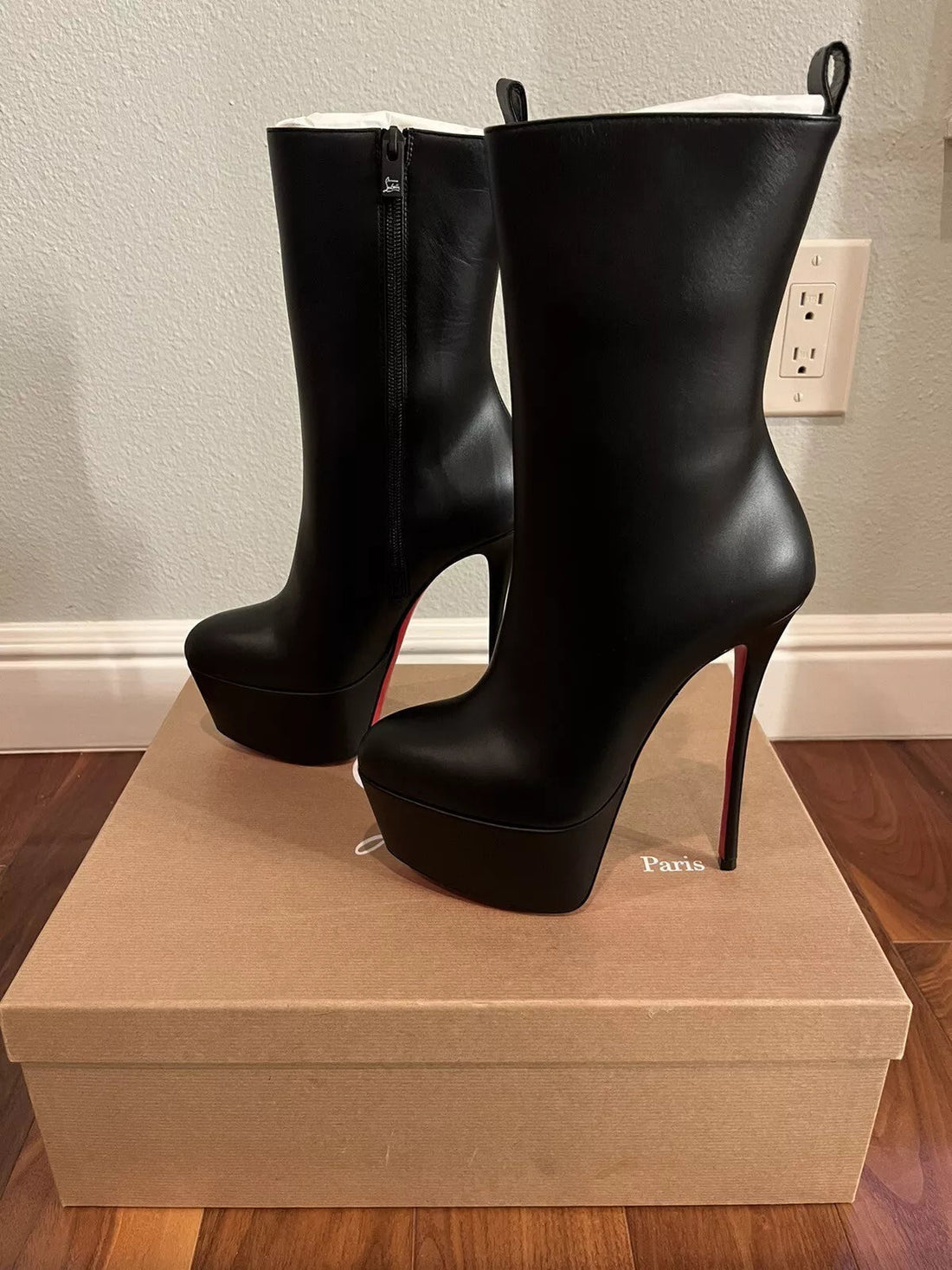 Cl Dolly Booty Alta 160 Black Calfskin Ankle Boots